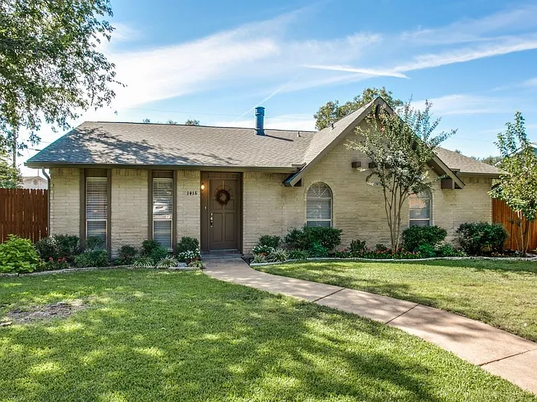 1416 Waterton Dr — Photo 3