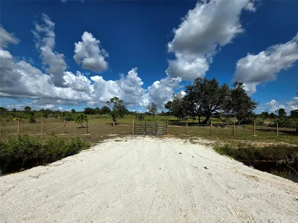 17019 NW 296th Street, Okeechobee, FL 34972