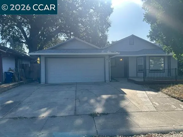 200 Stonybrook Dr, Ione, CA 95640