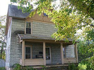 1st image of 203 W 18th St