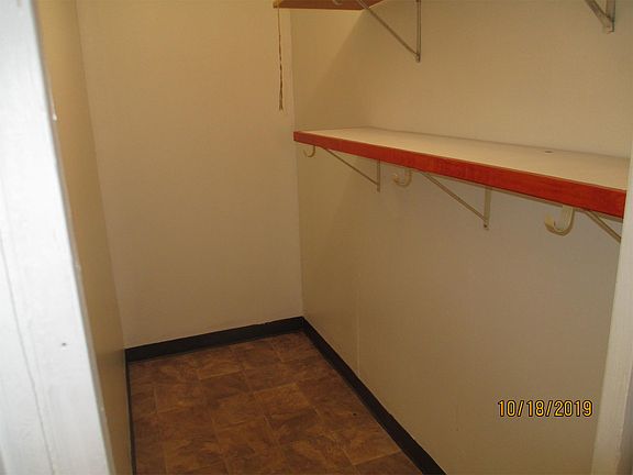 2nd image of 571 Easy St