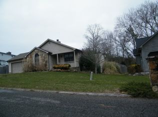6710 Lindal Rd, Knoxville, TN 37931