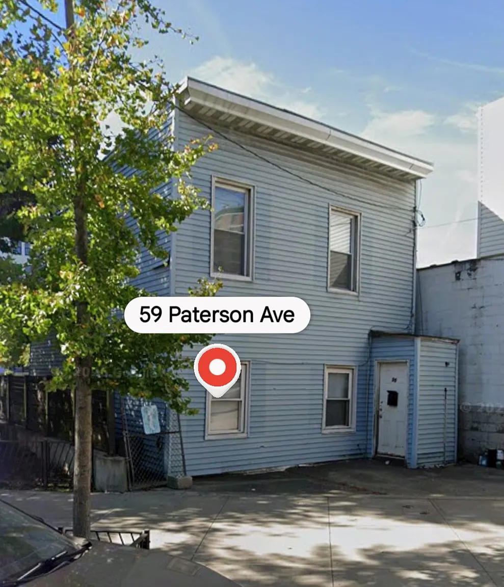 2 bed, 500 sqft, $1,600 — Photo 1