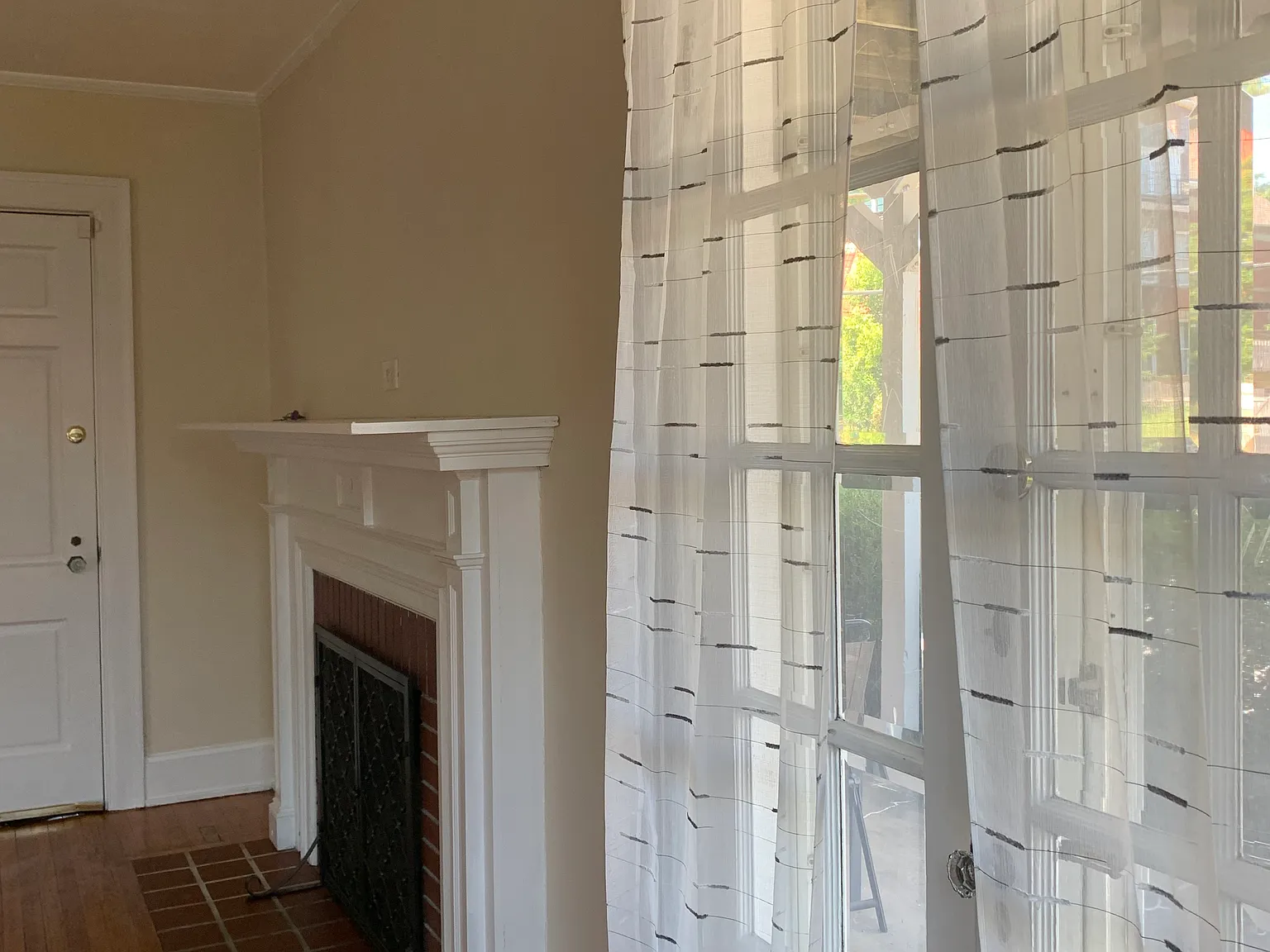 2 bed, 1300 sqft, $1,750 — Photo 4