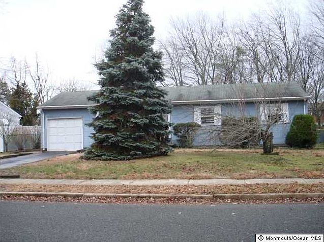 1st image of 1231 Dove St