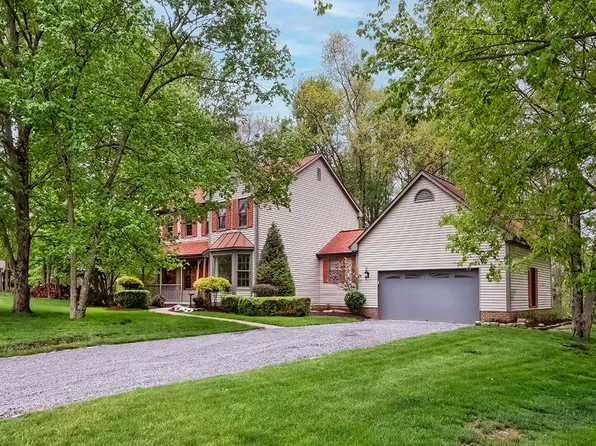 142 Gristmill Ln, Zelienople, PA 16063