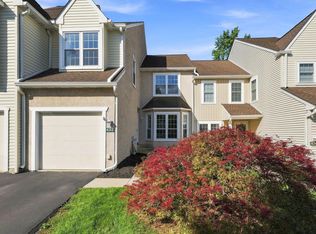 432 Country Club Dr, Lansdale, PA 19446