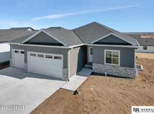 5850 SW 8th St, Lincoln, NE 68523