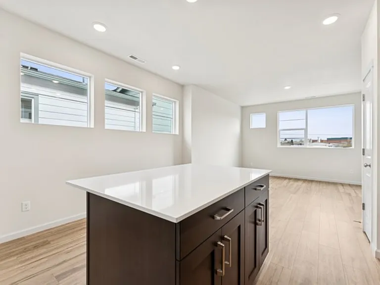 3529 SW 209th Ave — Photo 2