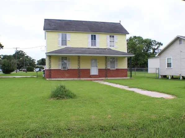 603 4th St, Lake Arthur, LA 70549