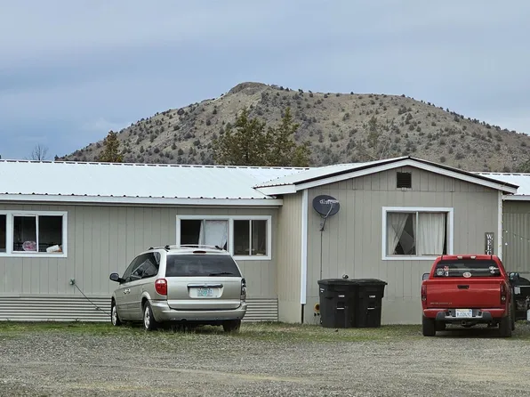 5635 Agate Ct, Montague, CA 96064