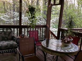 105 Wedgewood Rd, Oak Ridge, TN 37830