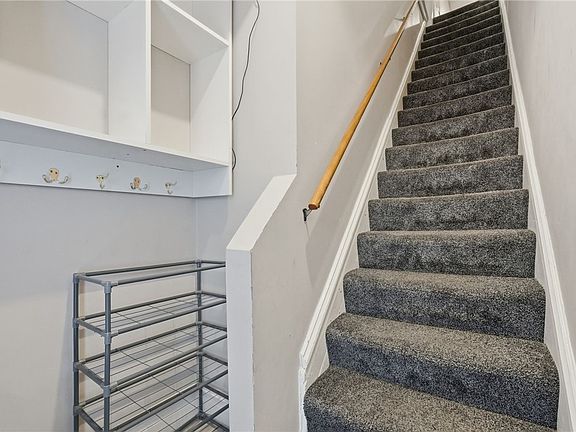 4th image of 116 S 17th St #2