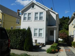 11 Cypress St, Yonkers, NY