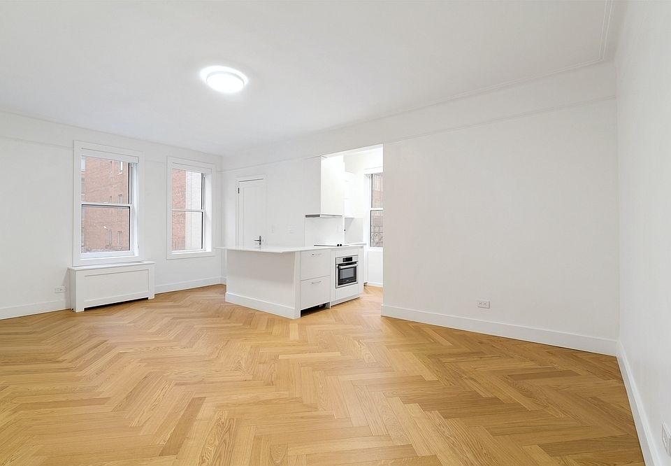 1st image of 220 W 24th St APT 6N