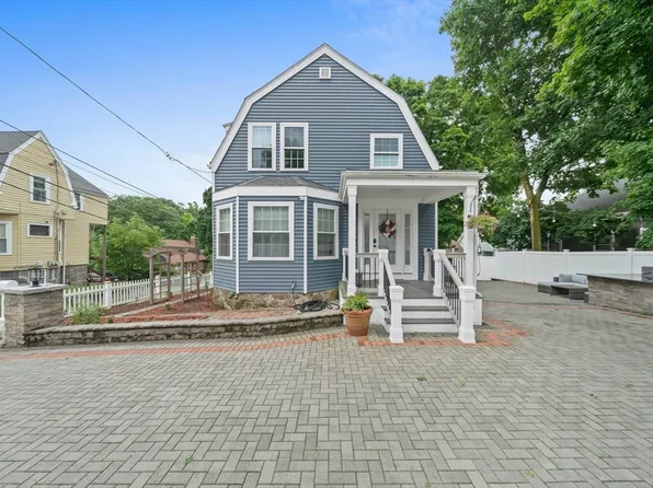10 Elm Ter, Braintree, MA 02184