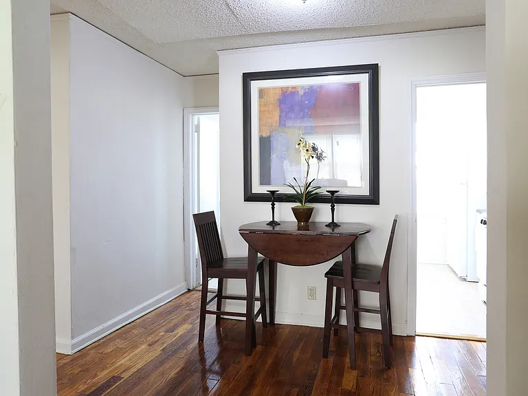1 Oaks Ln #1 — Photo 10
