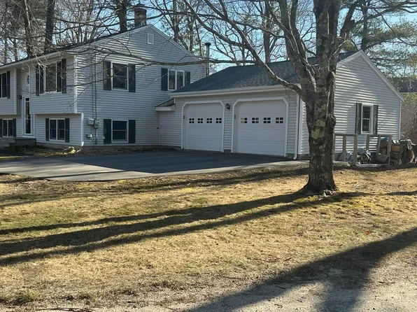 1 Carolyn Street, Topsham, ME 04086