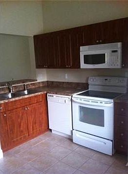 3rd image of 4785 SW 62nd Ave APT 203
