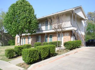 315 Bernard St APT 5, Denton, TX 76201