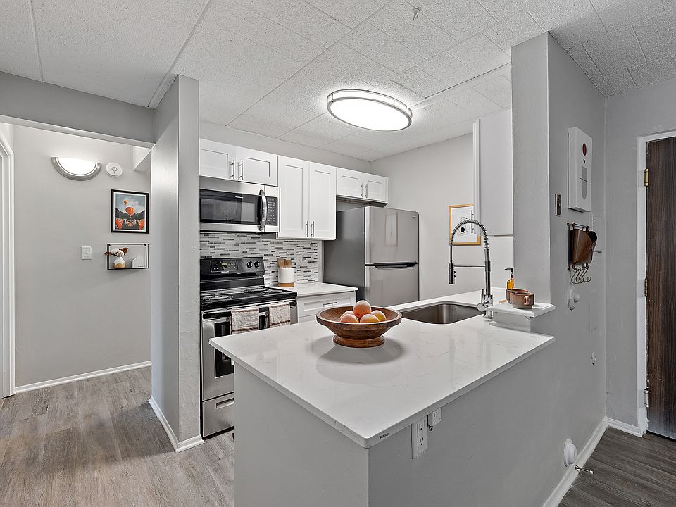 Southgate Apartments 16700 Quarry St Southgate MI Zillow