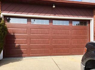 614 Riverbank St, Lincoln Park, MI 48146
