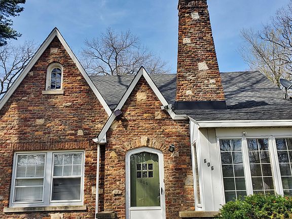 4th image of 606 Hobart St