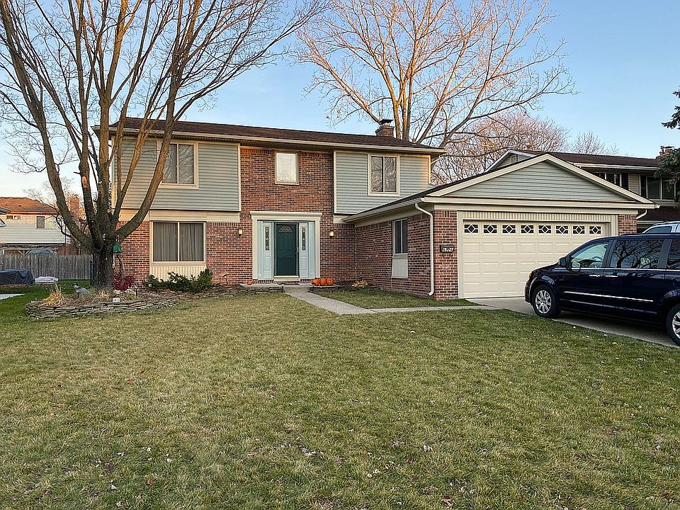 1st image of 6526 Carriage Hills Dr