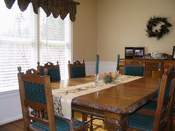 Formal Dining Room