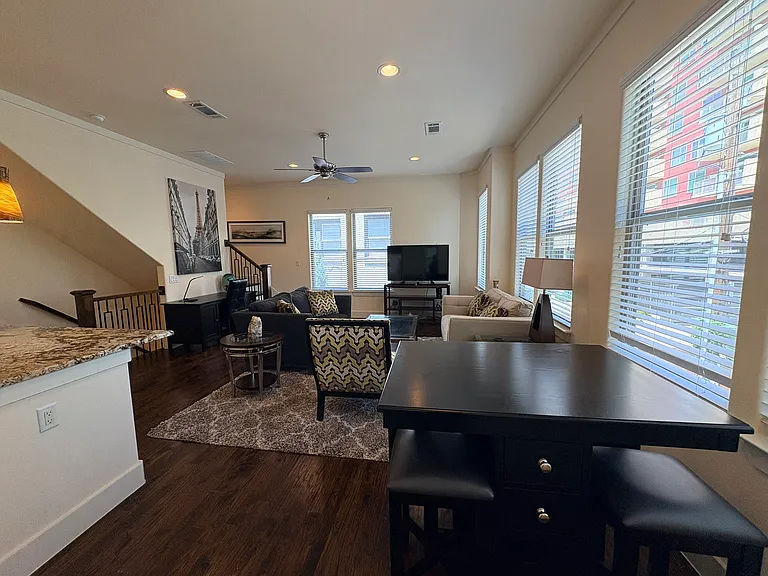 4223 Wycliff Ave #4 — Photo 5