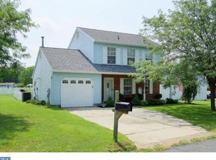 100 Mockingbird Ct, Logan Township, NJ 08085