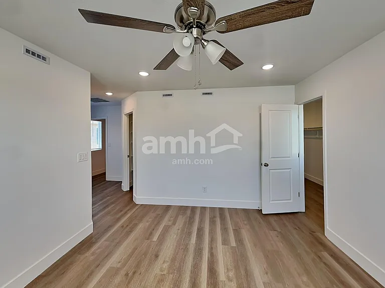 8135 Braavos Peninsula Ave — Photo 10