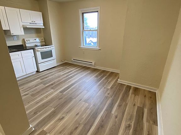 5th image of 5426 W Girard Ave #B