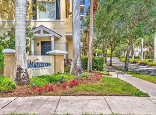 563 NW 35th Pl, Boca Raton, FL 33431