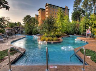 212 Dollywood Ln UNIT 446, Pigeon Forge, TN 37863
