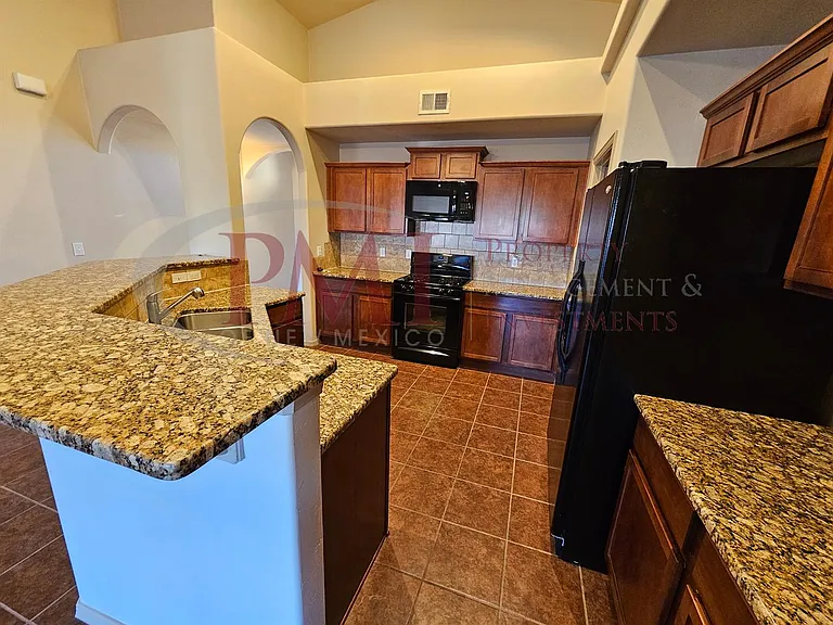 7524 Sierra De Oro Pl — Photo 7