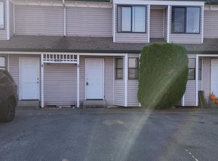 303 S 20th St #3, Mount Vernon, WA 98274