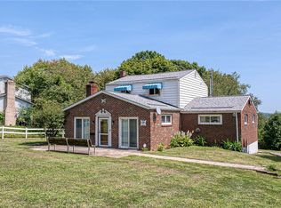 316 Gudekunst Rd, Zelienople, PA 16063