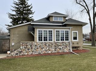 355 S Westmore Ave, Lombard, IL 60148