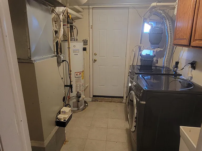 10076 Jeanes St #1 — Photo 10