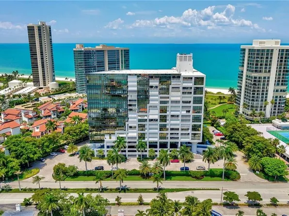 4751 Gulf Shore Blvd N, Naples, FL
