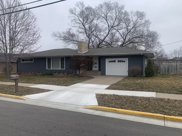 112 11th Ave N, Onalaska, WI 54650