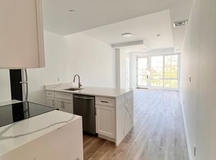 25-28 30th Dr #4, Astoria, NY 11102