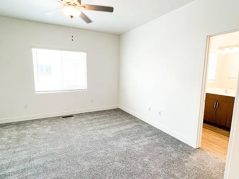North Pointe Townhomes — Photo 33