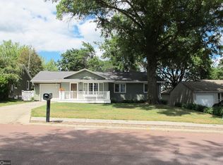 1102 Broadway St, Harlan, IA 51537