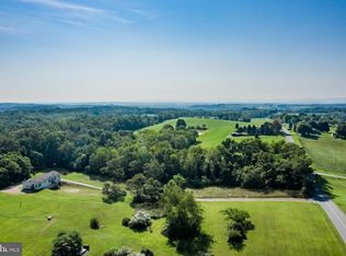 11 Middle Acre, Newville, PA 17241