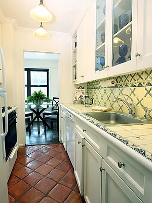 Sold by Sotheby's International Realty | media 16