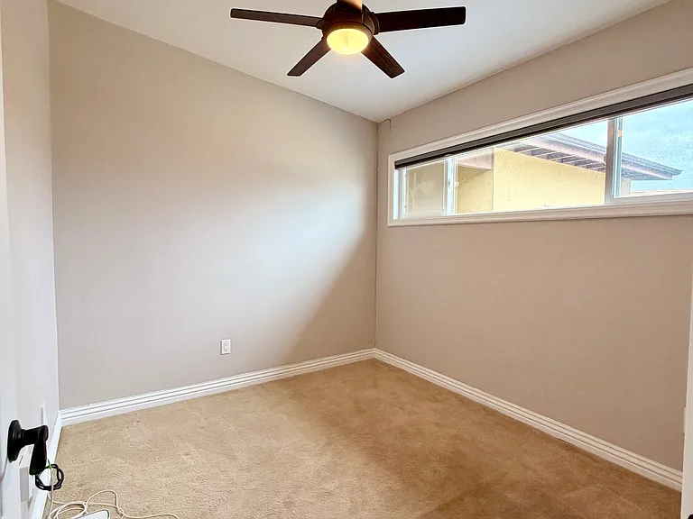 2874 Greyling Dr — Photo 15