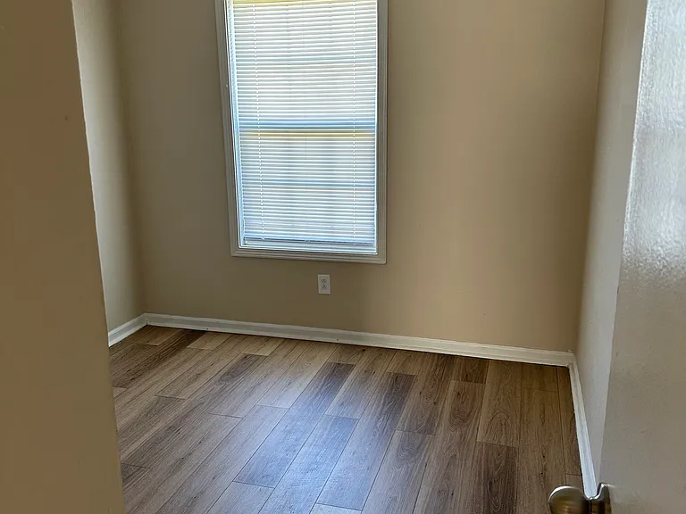 5167 Fairley Rd — Photo 11