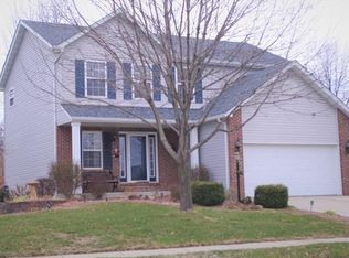 2829 Falcon Crest Dr, Edwardsville, IL 62025